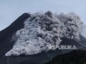 Gunung Merapi Luncurkan Awan Panas, Warga di Sleman Sempat Berlarian