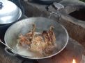 Mencicipi Keunikan Ayam Bakar Lawu-Wilis Berbumbu Majapahit