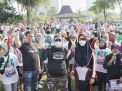 Foto: Ribuan Warga Surabaya Senam Bareng Machfud Arifin