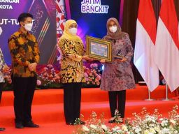 Opini WTP 9 Kali Berturut, Banyuwangi Terima Penghargaan dari Menteri Keuangan