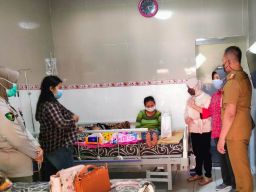 Kerabat Ungkap Kondisi Balita di Kota Batu Dianiaya Calon Ayah Tiri