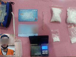 Buruh Pabrik ini Pulang Kerja Bawa Koper, Ternyata Isinya Puluhan Gram Sabu