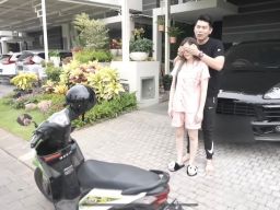 Mengenal Andy Sugar, Youtuber Surabaya yang Terkenal Jahil