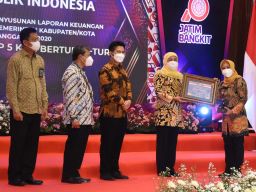 Pemkot Mojokerto Terima Sertifikat dan Plakat WTP 5 Kali Berturut-turut