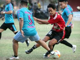 Kontestan Piala Bupati Gresik Geber Uji Coba hingga Luar Kota