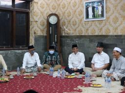 KH Mutawakkil Ungkap Kedekatan Ponpes Hasan Genggong dengan Prabowo