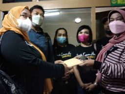 Bantu Balita yang Dianiaya Calon Ayah Tiri, Komunitas ini Lelang Tanaman Hias