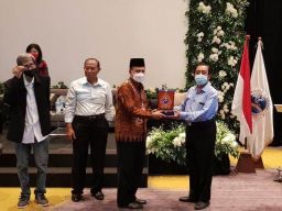 Peringati Sumpah Pemuda, FBM Gelar Bedah Buku 'NKRI Harga Mati'