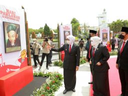 Momen Hari Pahlawan, Khofifah Minta Semua Sektor di Jatim Ikut Bangkit