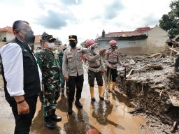 Tangani Dampak Banjir Bandang di Kota Batu, Lima Satgas Dibentuk