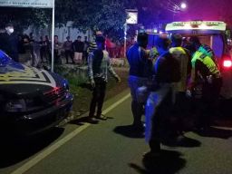 Ditabrak Truk Misterius di Ponorogo, Seorang Pemotor Tewas dan Satu Luka