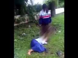 Viral Video Seorang Pelajar Putri Dikeroyok dan Dianiaya di Kota Malang