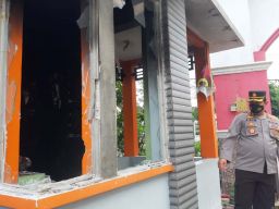 Massa Diduga Pendekar Silat Mengamuk di Gresik, Rusak Rumah hingga Motor