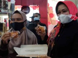 Kreasi Roti dengan Selai Sambal Sate Jadi Oleh-oleh Khas Ponorogo