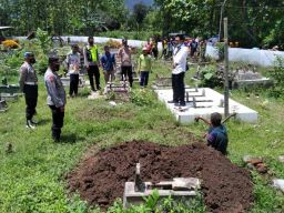 Ngaku Dengar Bisikan Gaib, Seorang Suami di Ponorogo Bongkar Makam Istrinya Lagi