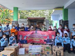 Kemenkumham Jatim Kirim Satu Truk Berisi Bantuan untuk Korban Erupsi Semeru