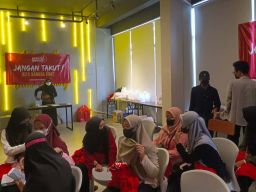 Komunitas Pemuda Enterpreneur Surabaya Ikrar Gerakan Berani Bangkit