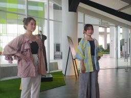 Sulap Limbah Kain Jadi Baju Cantik Ala Mahasiswa UK Petra