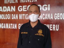 Potensi Awan Panas Susulan, Relawan Erupsi Gunung Semeru Diminta Waspada