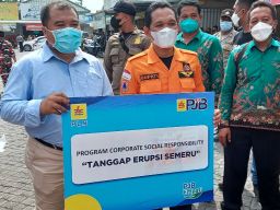 PJB Salurkan Bantuan untuk Korban Erupsi Semeru