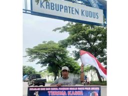 Viral Pria Jalan Kaki dari Pasuruan ke Mabes Polri untuk Mencari Keadilan