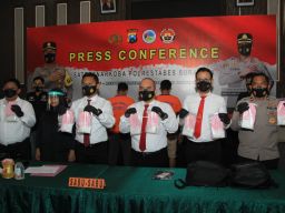 Penyelundupan 1 Kg Sabu dalam Selangkangan dari Sumatera ke Surabaya Digagalkan