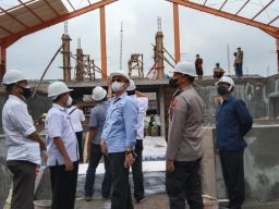 Satgas PEN Mabes Polri Tinjau Proyek Pasar Tradisional di Probolinggo