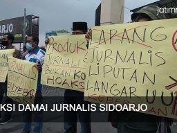Video: Jurnalis Sidarjo Gelar Aksi Damai