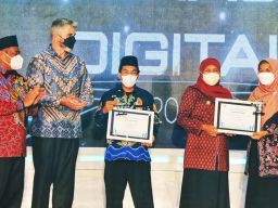 Khofifah Dorong Pendidikan Madrasah di Jatim Jadi Semakin Modern