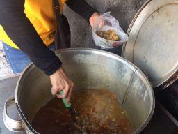 Rekomendasi Sarapan Lontong Kikil Sapi Pak Said yang Berdiri Sejak 1975