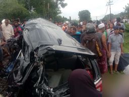 Mobil Tertabrak Kereta Api di Probolinggo, 4 Orang Tewas