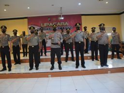 44 Personel Polres Situbondo Naik Pangkat