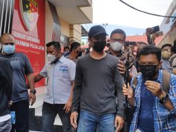 Penendang Sesajen di Semeru Ditetapkan Tersangka, Terancam Penjara 4 Tahun