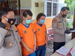 Dua Dalang Sindikat Penggelapan Mobil Rental di Surabaya Diringkus