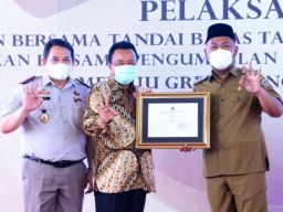 Program PTSL Berjalan Baik, Pemkab Gresik Raih Penghargaan dari Menteri Agraria