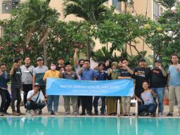 Momen Pertemuan Seluruh Kru jatimnow.com di Verwood Hotel Surabaya