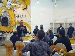 Ridwan Kamil Kepincut Kampung Inggris di Pare Kediri