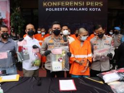 Polresta Malang Kota Gagalkan Peredaran SS dan Ganja 2,6 Kg Dibungkus Teh China