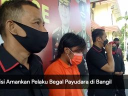 Video: Polisi Amankan Pelaku Begal Payudara di Bangil