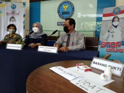 Dua Pemandu Lagu Rumah Karokae di Kota Batu Tepergok Bawa Obat Terlarang