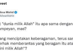 Viral Pria Buang Sesajen di Semeru, Alissa Wahid: Dunia Milik Sampeyan?