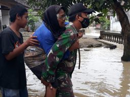 Kali Lamong Meluap, Banjir Kepung 3 Desa di Mojokerto