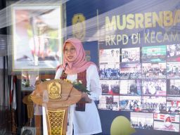 Banyuwangi Beri Reward Tambahan Anggaran Infrastruktur di Desa