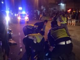 Melaju Beriringan 2 Motor Senggolan, Pelajar Tewas Tertabrak Truk di Ponorogo