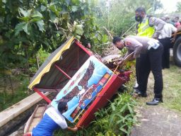 Pilihan Pembaca: Kereta Kelinci, Tenggelam di Sarangan, Kades Jalan Kaki