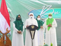 Khofifah Ajak Masyarakat Maknai Isra Miraj Sebagai Spirit Bangkit dari Pandemi