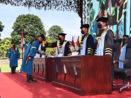 KSAD Pimpin Wisuda D4 Poltekad TNI AD