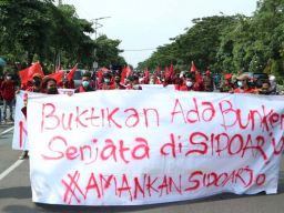 Bicara Bunker Senjata dalam Masjid, Bupati Sidoarjo Muhdlor Dilaporkan ke Polisi