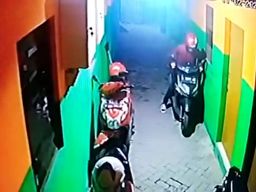 Motor Jurnalis Televisi di Surabaya Raib Dicuri, Aksi Pelaku Terekam CCTV