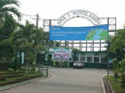 Pelajar di Tulungagung Kembali Belajar Secara Online